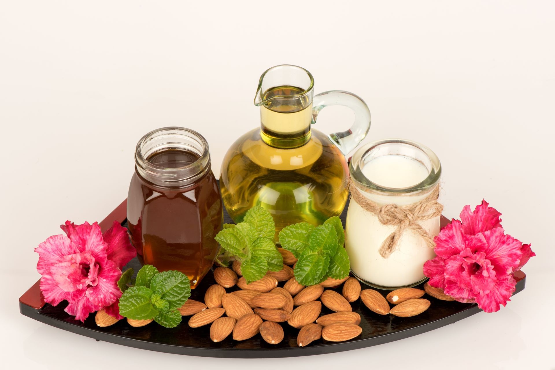 Face mask with almond powder and oil,honey and fresh milk for treatment spa.
